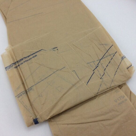 Vogue 1754 Easy Cape Pattern in 2 Lengths Lrg Xlg Xxl Uncut Sz 16 18 20 22 24 26 - Picture 10 of 11